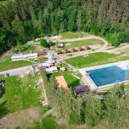 Karavan 1 V Arealu Koupaliste Bystre V Orlickych Horach Bystré Exterior foto