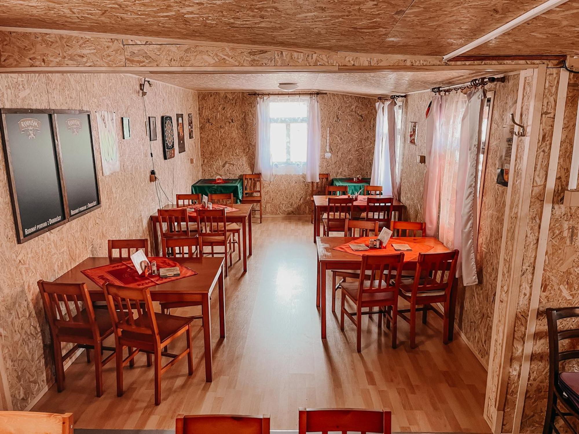 Karavan 1 V Arealu Koupaliste Bystre V Orlickych Horach Bystré Exterior foto