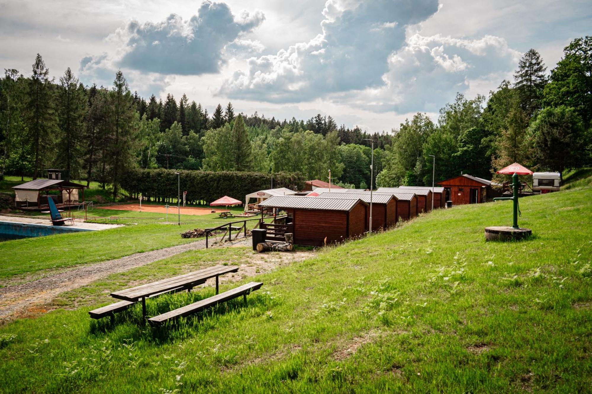 Karavan 1 V Arealu Koupaliste Bystre V Orlickych Horach Bystré Exterior foto